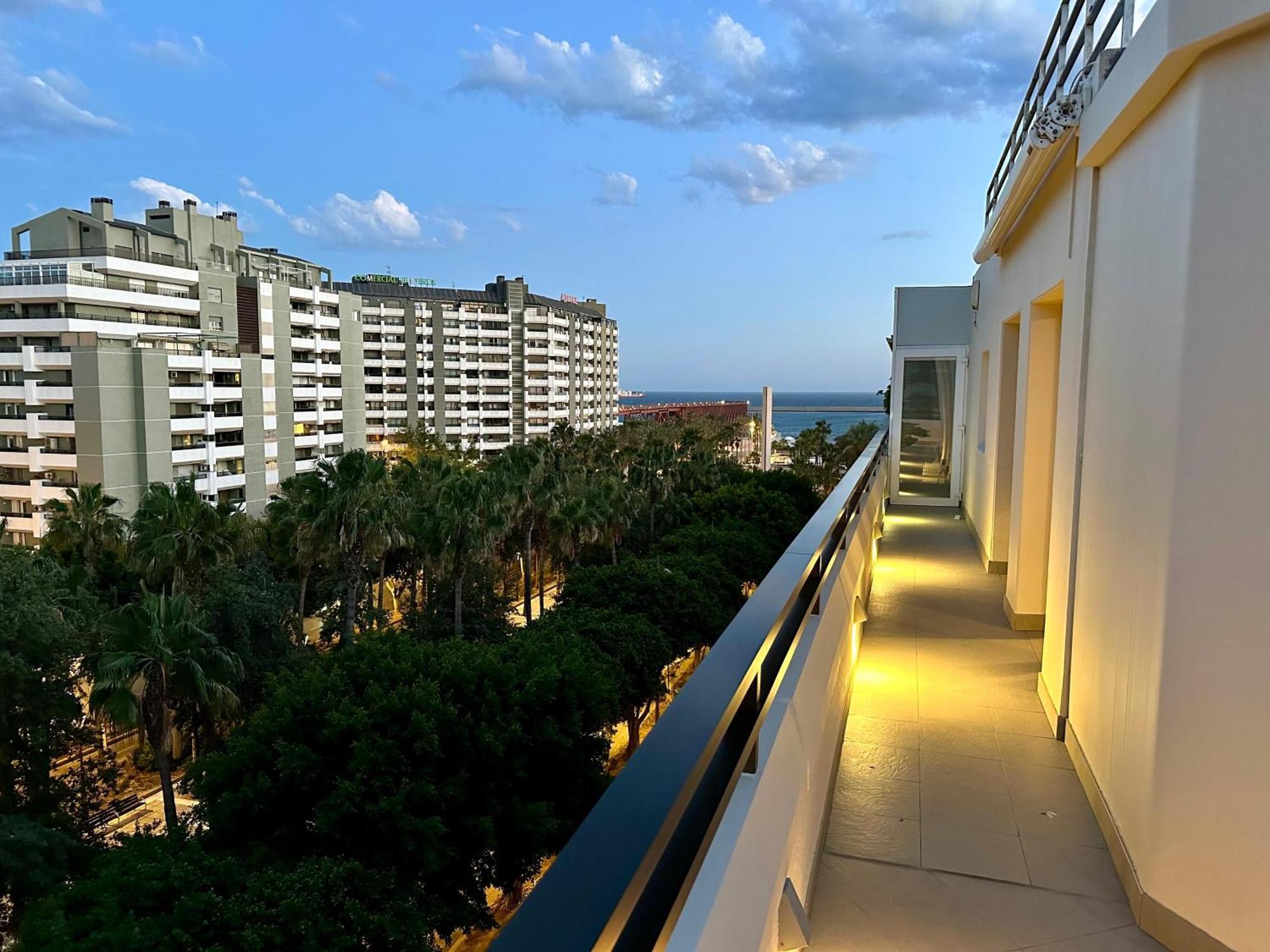 The Penthouse Apartment Almeria Ngoại thất bức ảnh